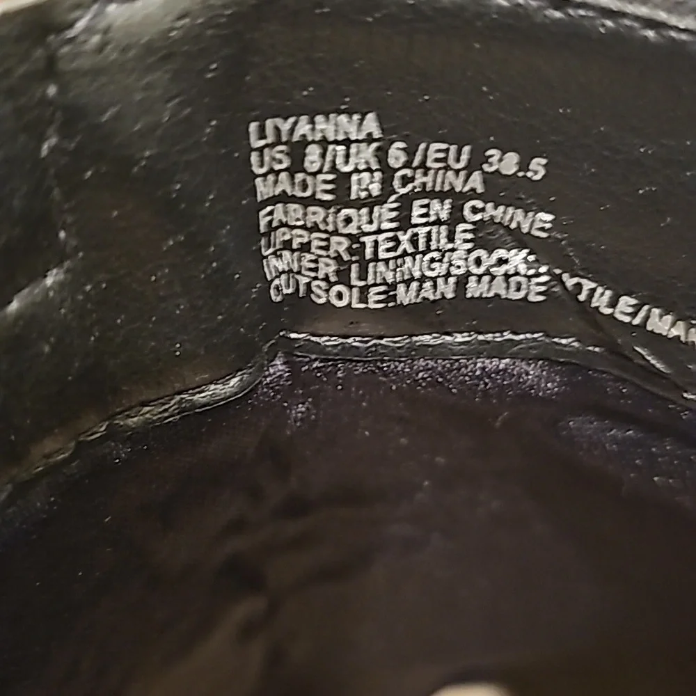 Booties - Picture 4 of 4